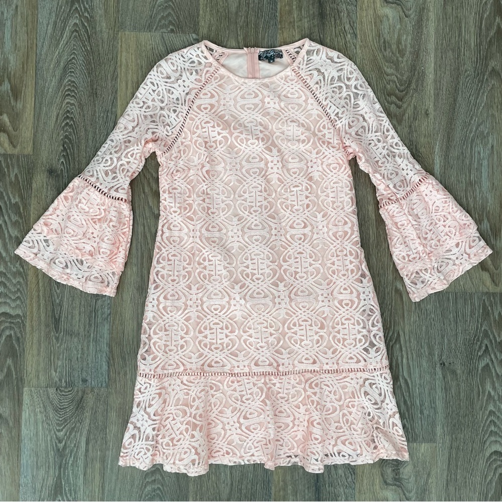J Gee Pink Lace Bell Sleeve Mini Dress Womenās Size M Coquette Fairycore Y2K